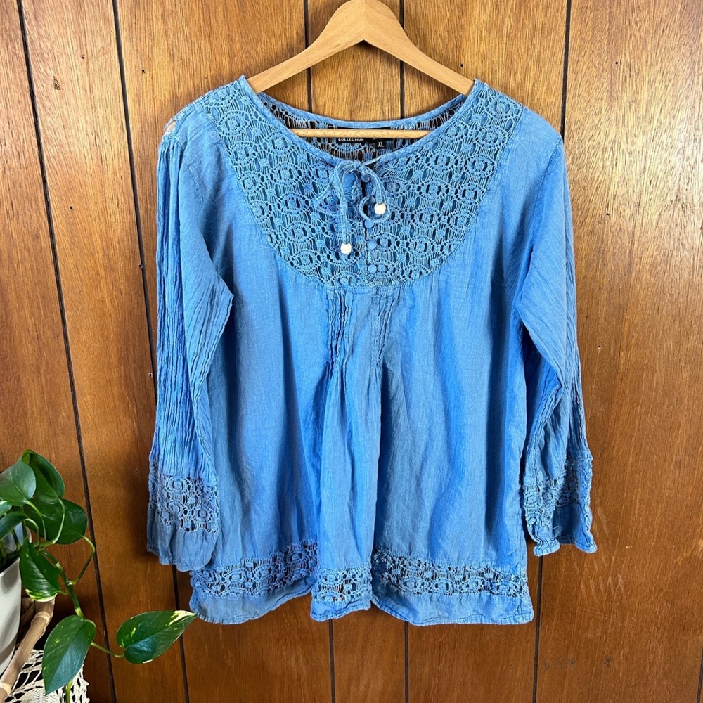 Vintage Anandas Collection Blue Cotton Gauze‎ Crochet Lace Peasant Blouse Boho